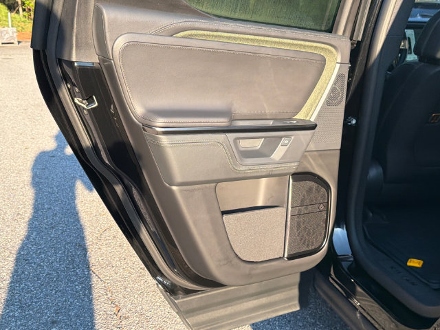 Used 2025 Rivian R1T Adventure Dual AWD/4WD image 23