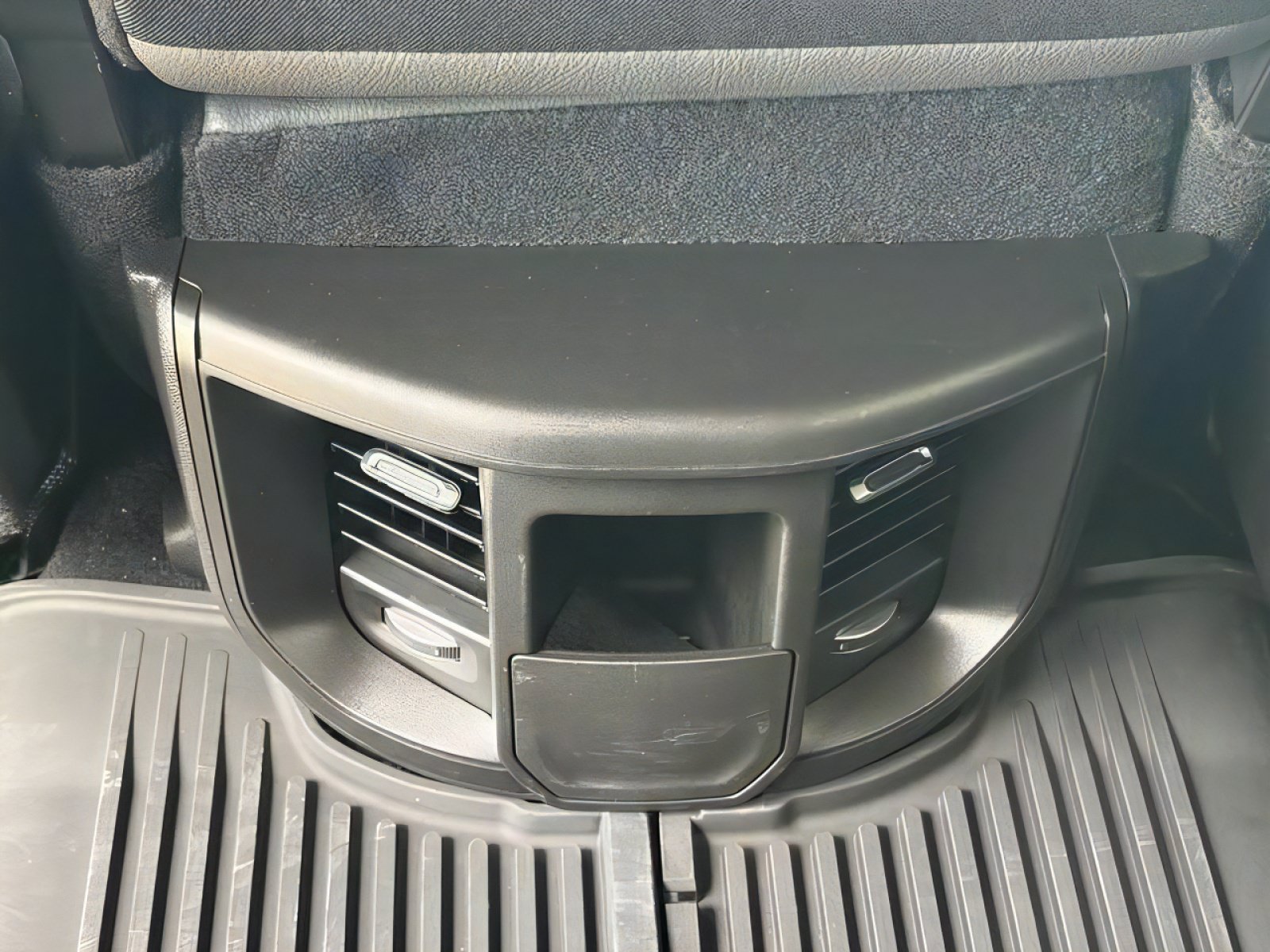 Used 2025 RAM 2500 Tradesman RWD image 25