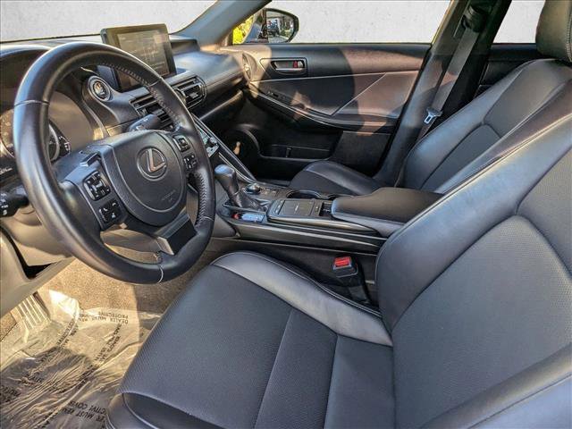 Certified 2024 Lexus IS 300 F Sport image 17