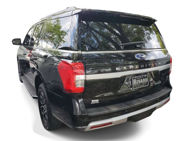 Used 2023 Ford Expedition XLT RWD image 3