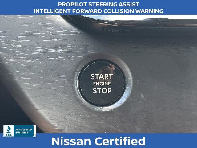 Certified 2025 Nissan Murano SV FWD image 9