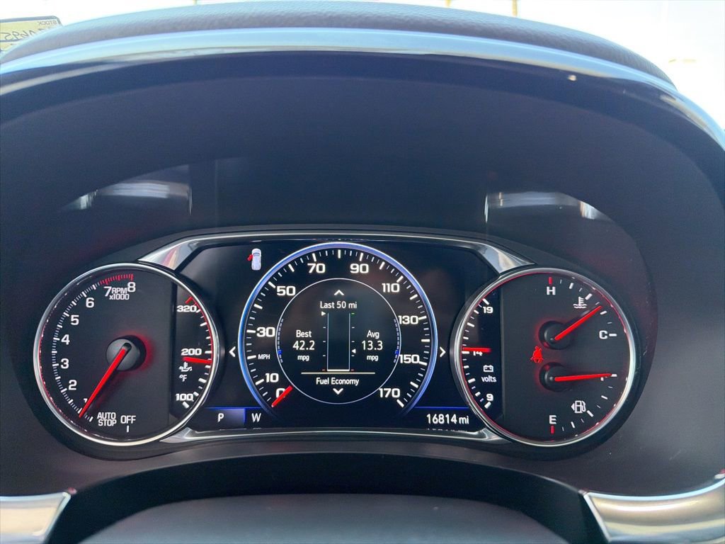 Used 2023 Chevrolet Traverse Premier image 21