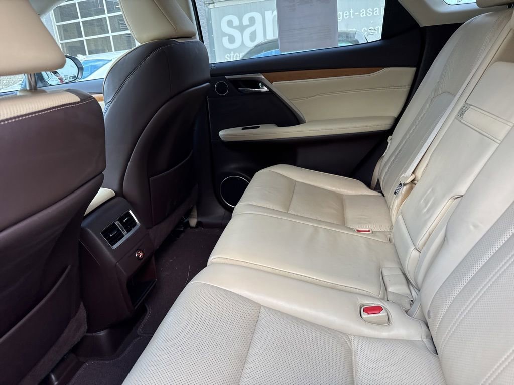 Used 2017 Lexus RX 450h AWD image 38