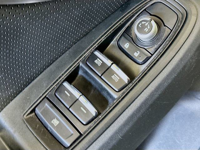 Used 2019 Subaru Crosstrek 2.0i Limited w/ Popular Package #2 image 19