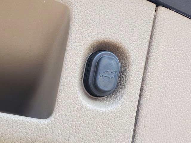 Used 2018 Chevrolet Tahoe LT w/ Luxury Package image 31