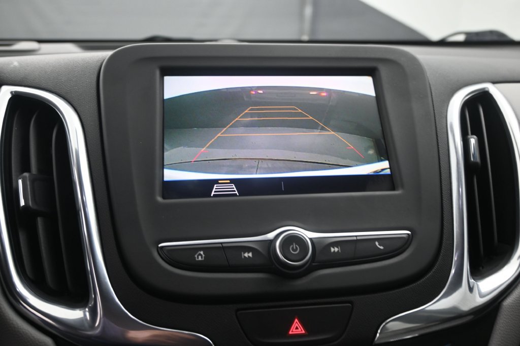 Used 2020 Chevrolet Equinox LS FWD image 14