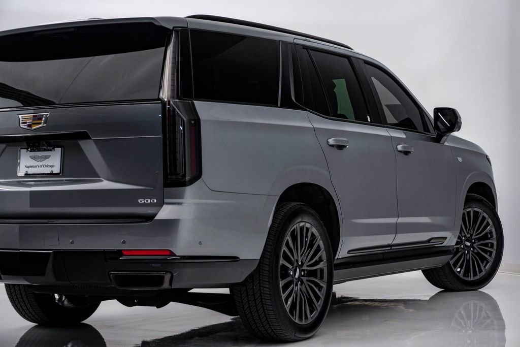 Used 2025 Cadillac Escalade Sport Platinum image 11