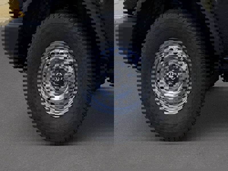 New 2025 Ford Bronco 4-Door image 21