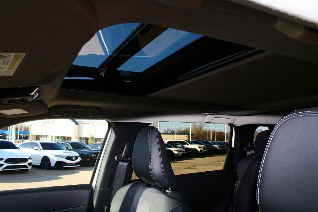 New 2026 Mitsubishi Outlander Trail Edition image 3