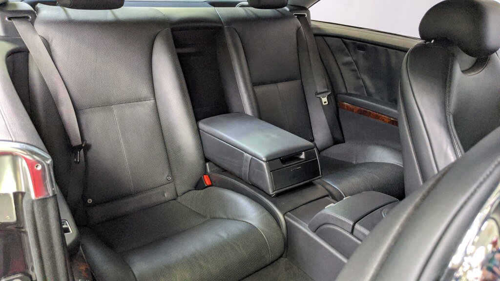 Used 2011 Mercedes-Benz CL 550 4MATIC image 25