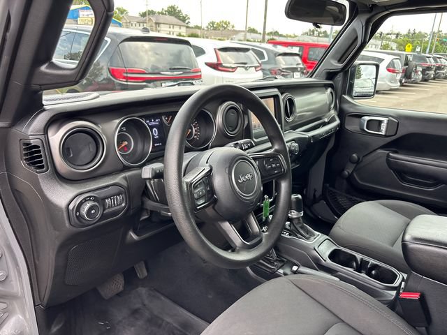 Used 2022 Jeep Wrangler Sport AWD/4WD image 10