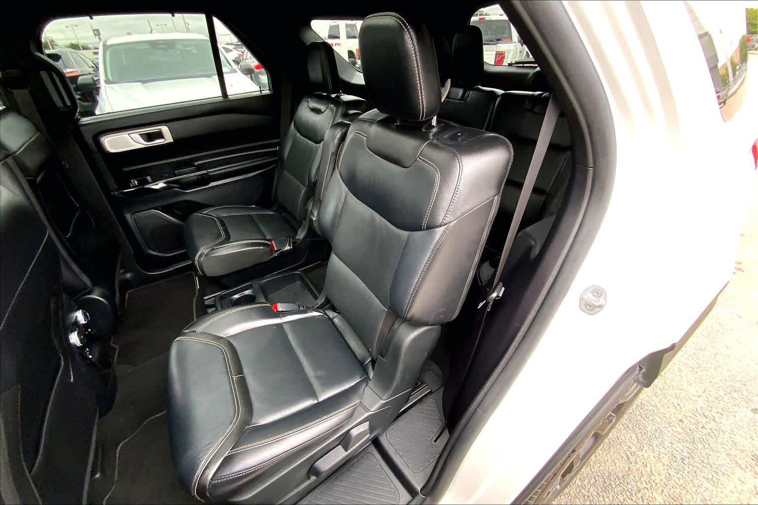 Used 2021 Ford Explorer ST w/ Equipment Group 401A AWD/4WD image 19
