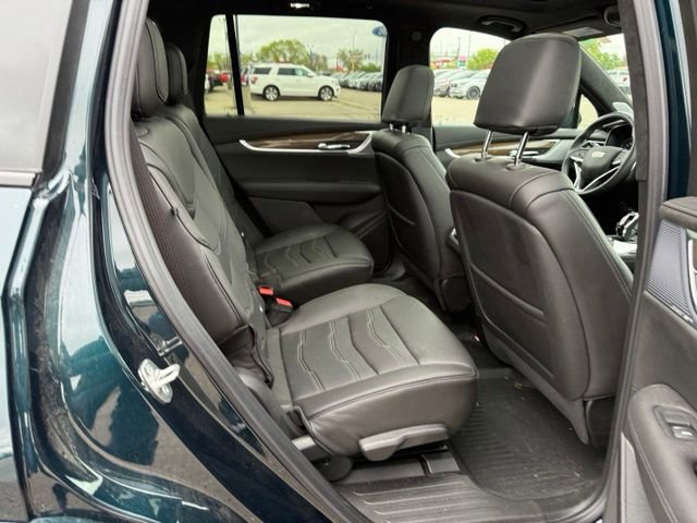 Used 2024 Cadillac XT6 Sport w/ Platinum Package AWD/4WD image 15