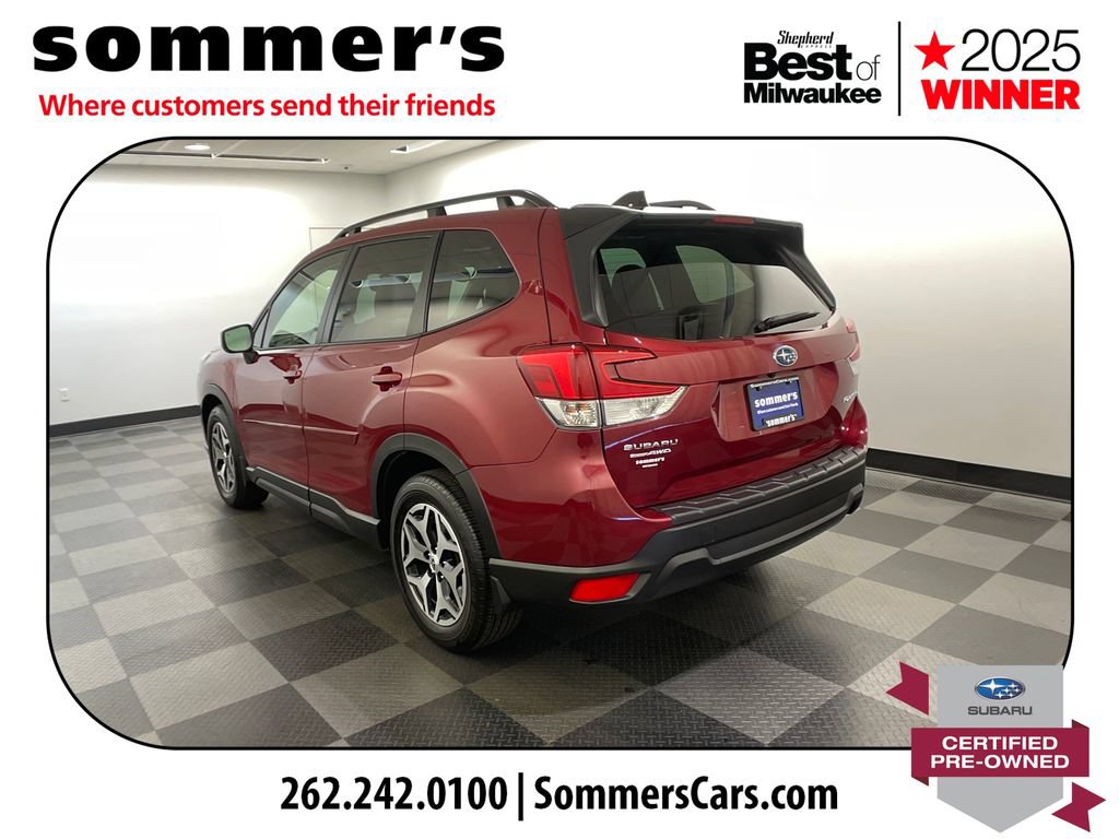 Certified 2024 Subaru Forester Premium AWD/4WD image 4