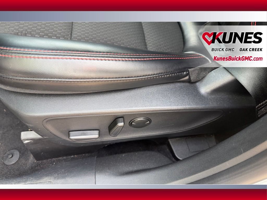 Used 2024 Ford Escape ST-Line FWD image 9