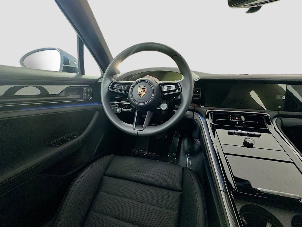 New 2025 Porsche Panamera image 25