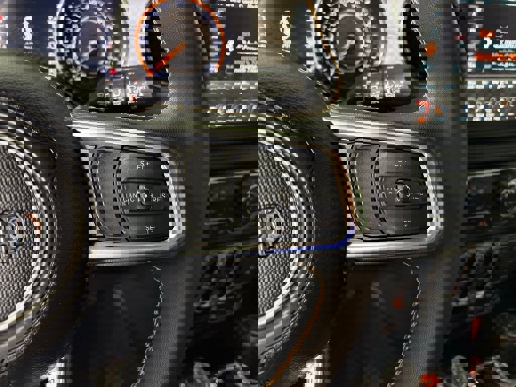 Used 2023 Jeep Wrangler Unlimited Sahara image 20