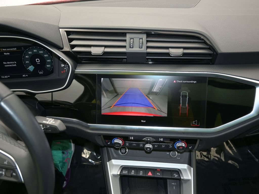 Used 2024 Audi Q3 2.0T Premium image 21