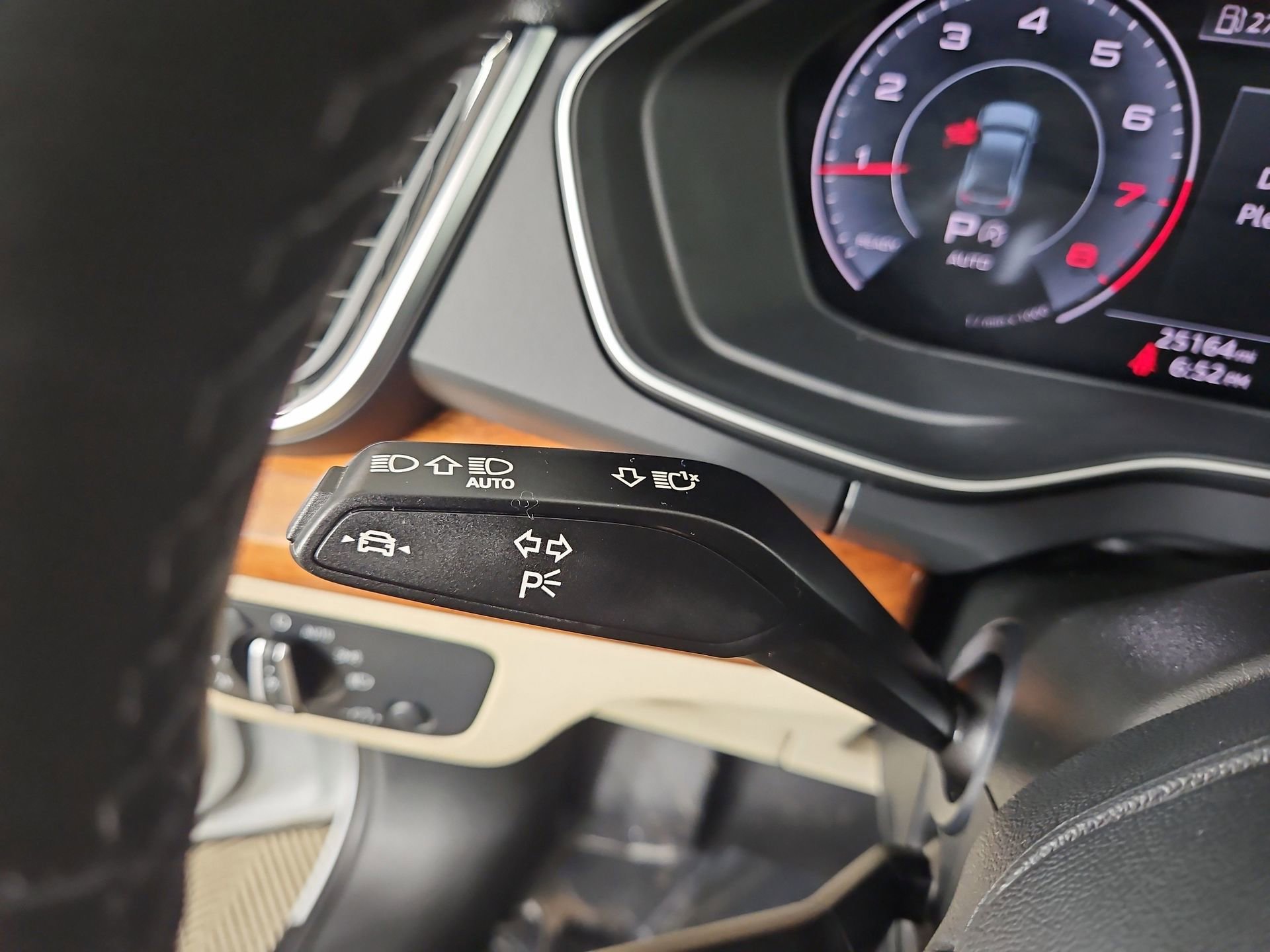 Certified 2023 Audi Q5 2.0T Premium Plus w/ Premium Plus Package image 32