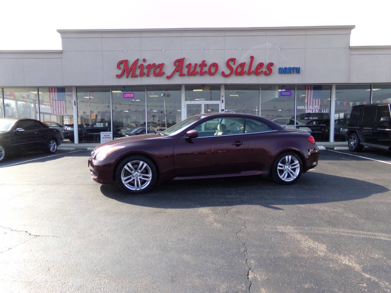 Used 2010 INFINITI G37 Sport w/ Premium Pkg RWD image 2