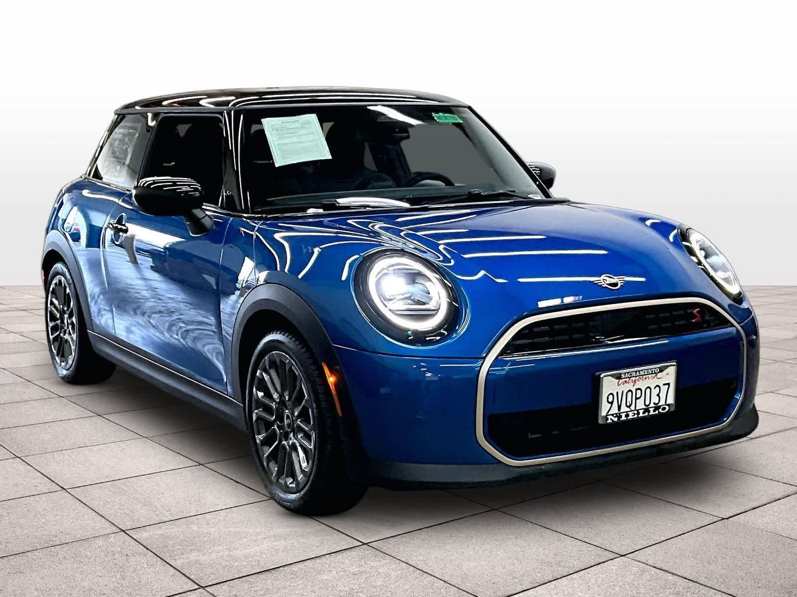 Used 2026 MINI Cooper S FWD image 2