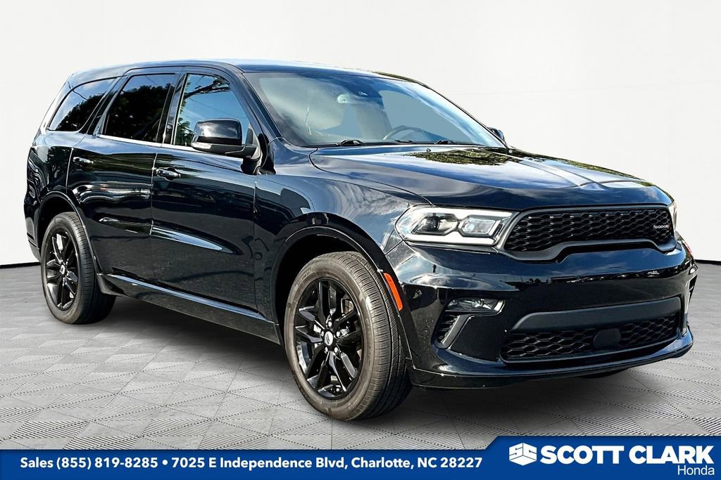 Used 2022 Dodge Durango GT image 1