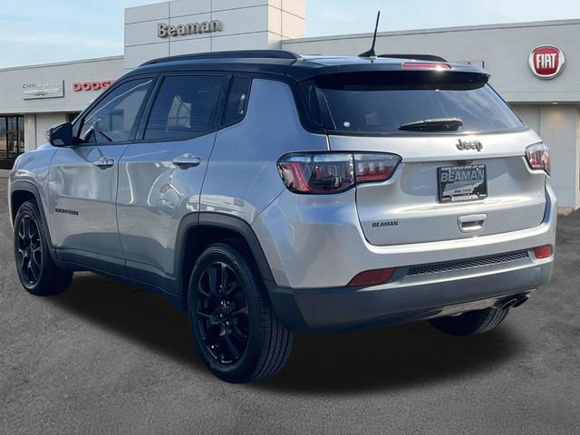 Used 2022 Jeep Compass Latitude image 5