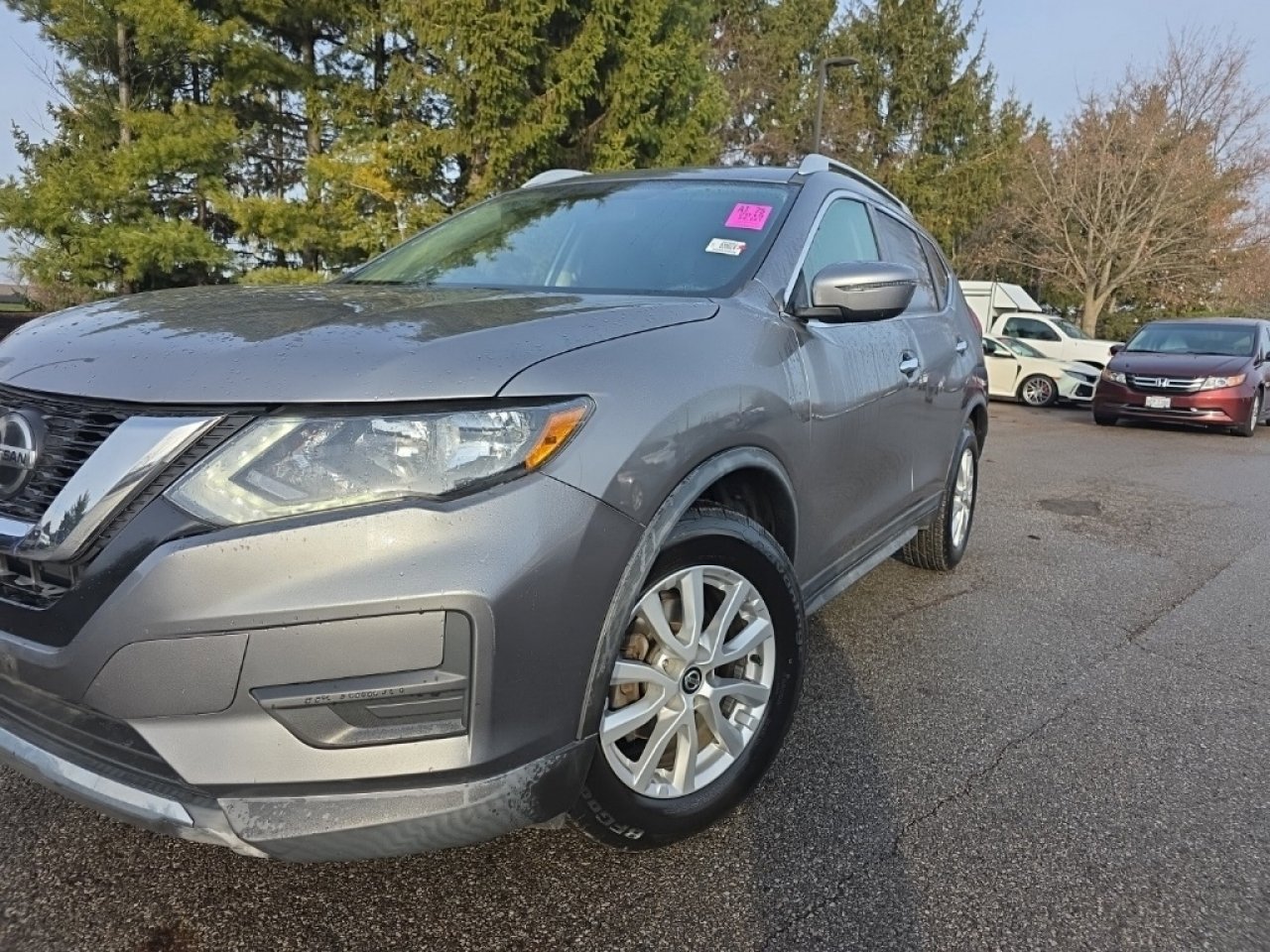 Used 2019 Nissan Rogue SV image 11