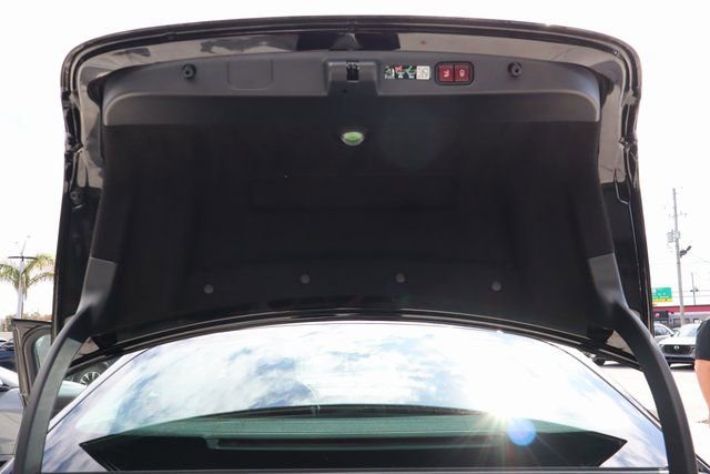 Used 2025 Mercedes-Benz E 350 4MATIC Sedan image 25