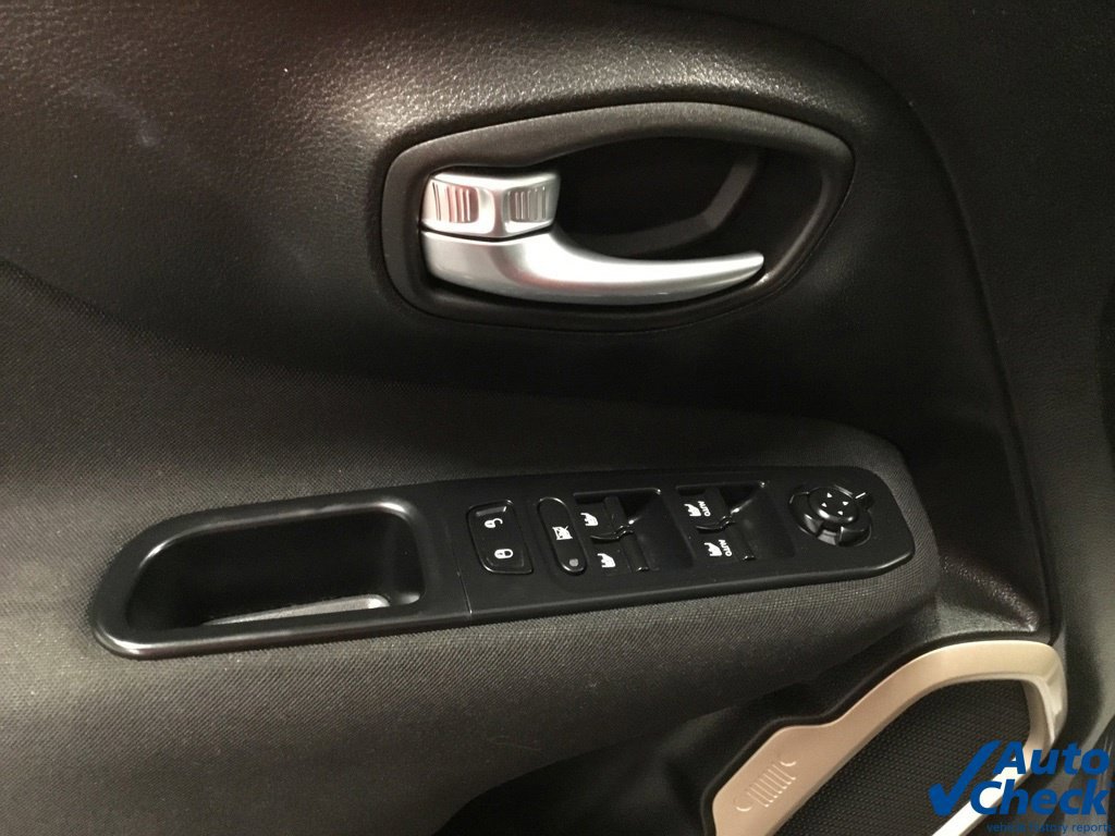 Used 2017 Jeep Renegade Sport w/ Power & Air Group AWD/4WD image 21