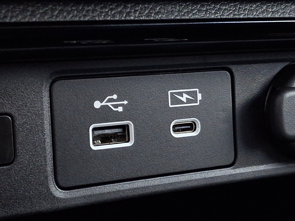 Used 2025 Honda CR-V EX-L image 23