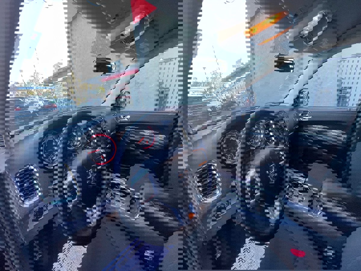 Used 2013 Dodge Durango SXT w/ Trailer Tow Group IV image 11