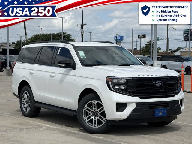 New 2026 Ford Expedition Active RWD image 1
