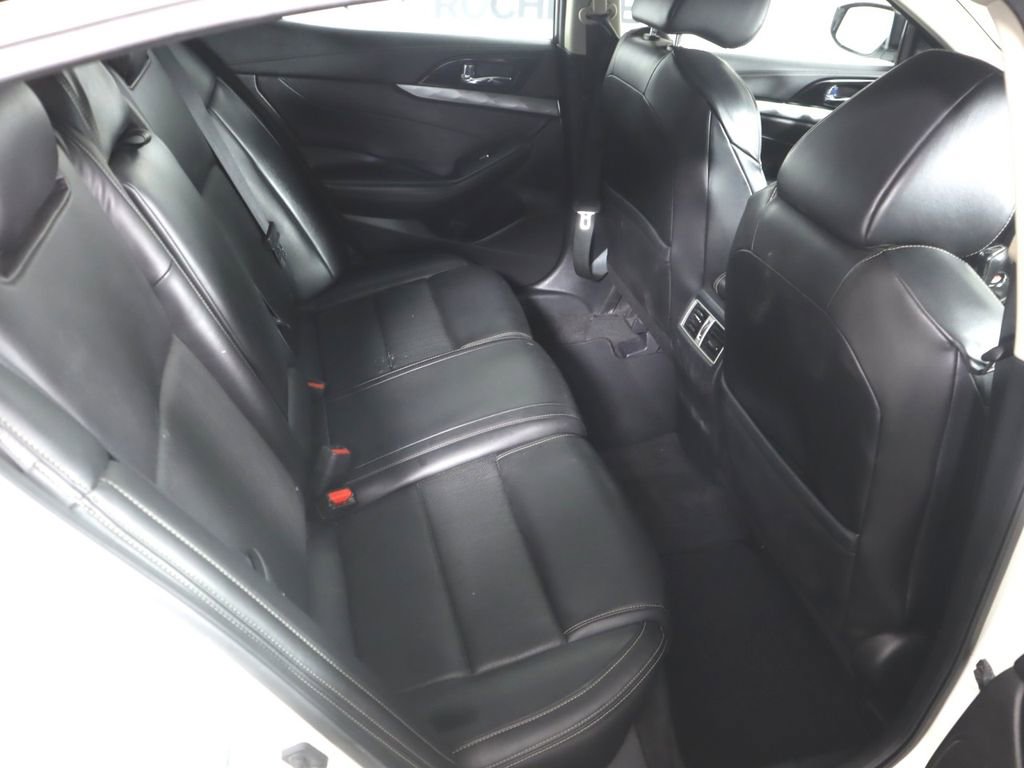 Certified 2021 Nissan Maxima 3.5 SV w/ Floor Mat Group image 24