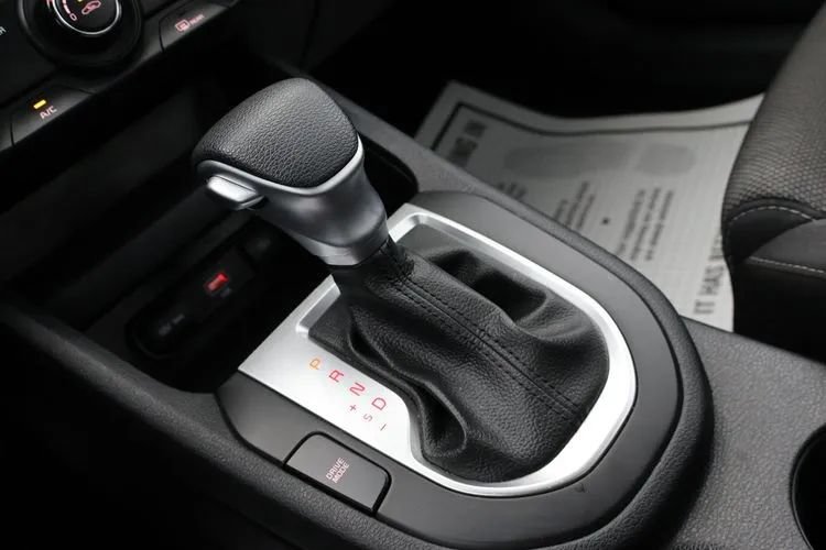 Used 2024 Kia Forte LXS FWD image 33