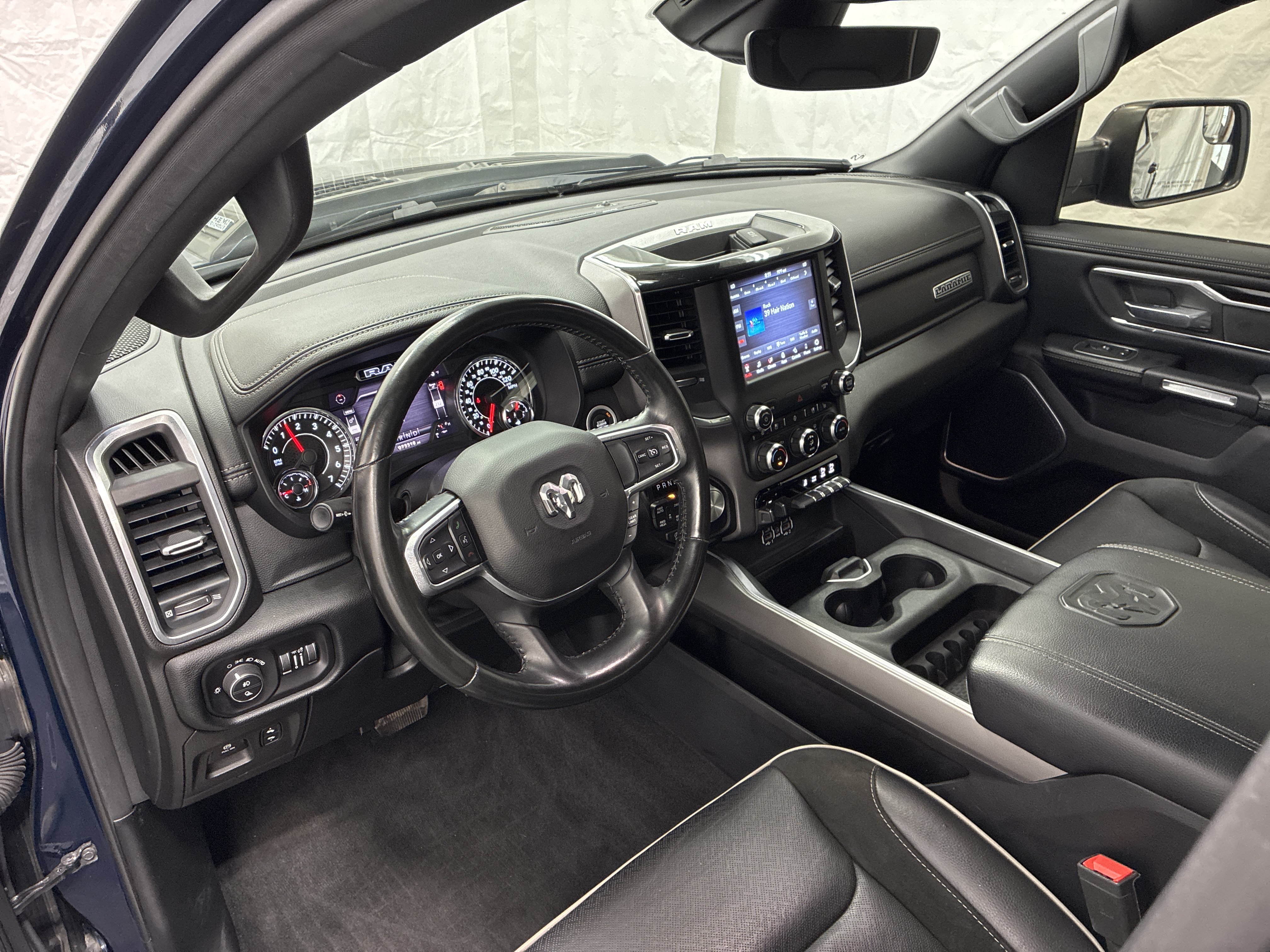 Used 2021 RAM 1500 Laramie w/ Sport Appearance Package AWD/4WD image 13