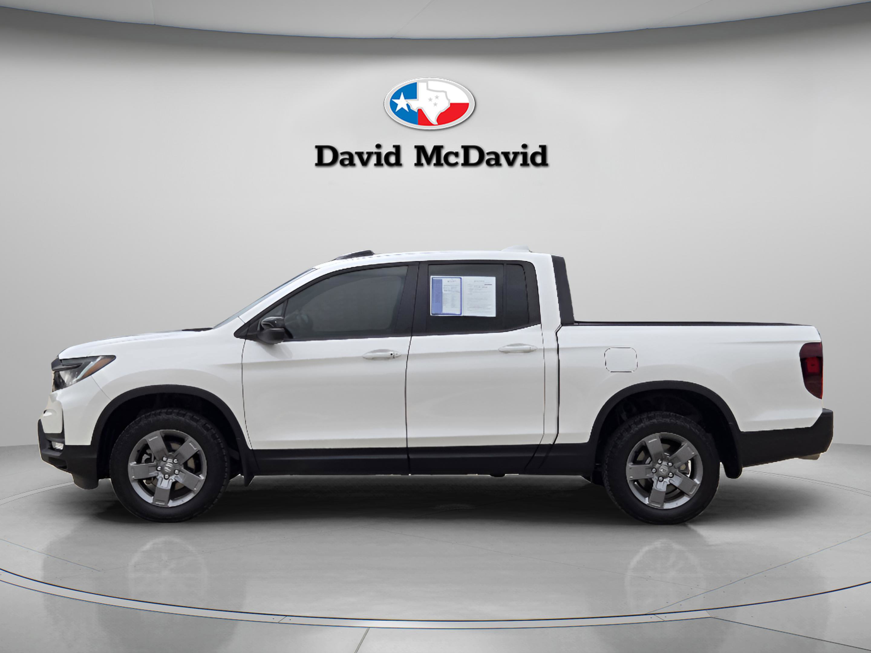 Certified 2025 Honda Ridgeline TrailSport image 2
