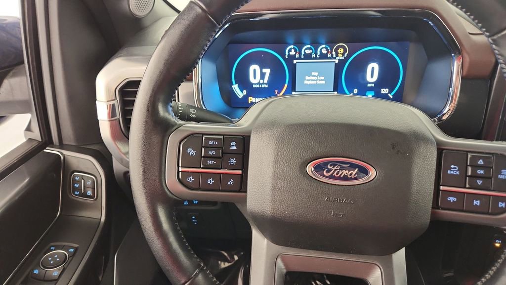 Certified 2022 Ford F150 Lariat w/ Equipment Group 502A High image 21