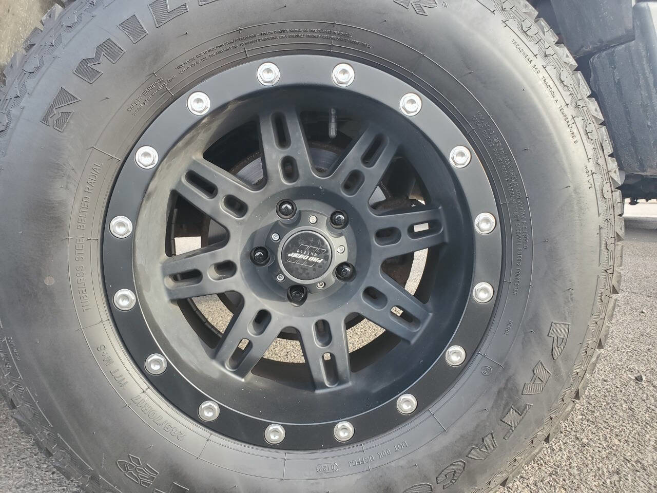 Used 2012 Jeep Wrangler Unlimited Sport image 25