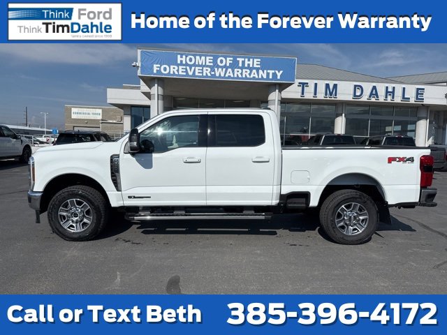 New 2025 Ford F250 Lariat w/ FX4 Off-Road Package