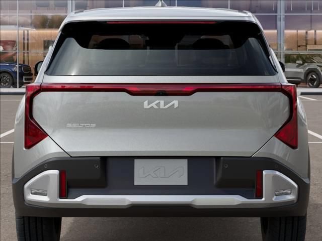 New 2027 Kia Seltos LX FWD image 13