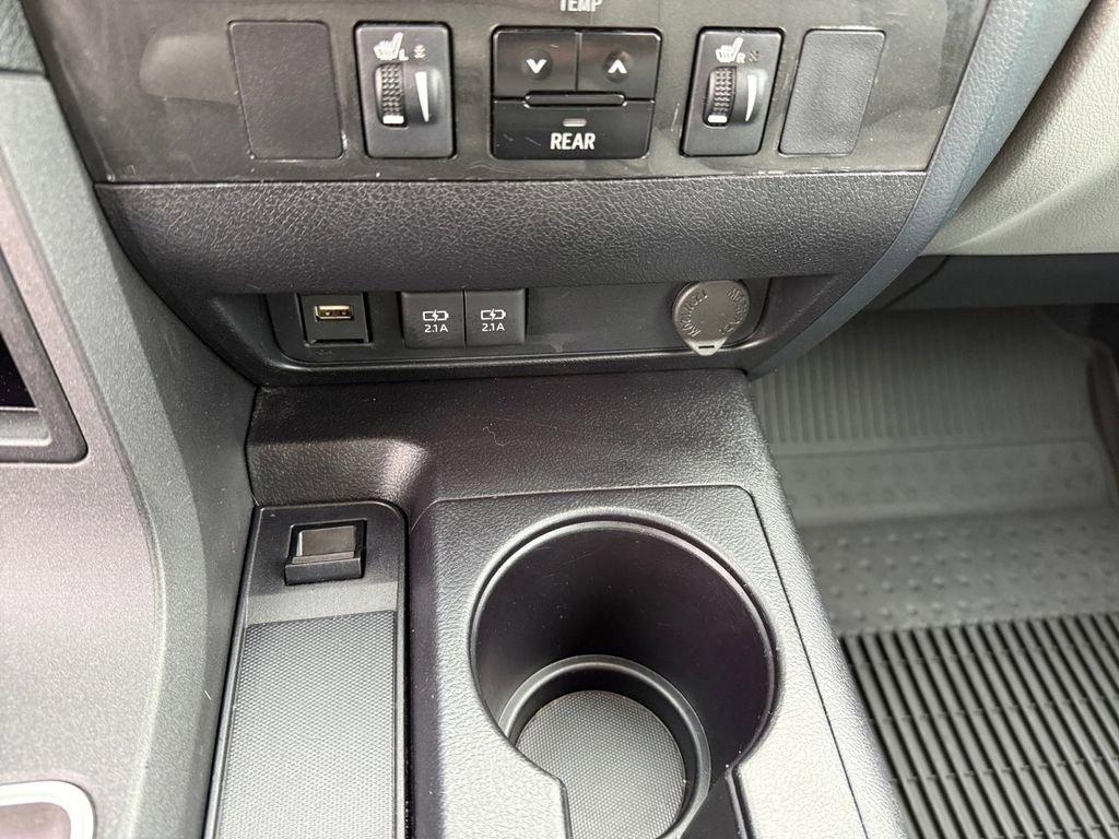 Used 2021 Toyota Sequoia SR5 w/ Premium Package AWD/4WD image 23