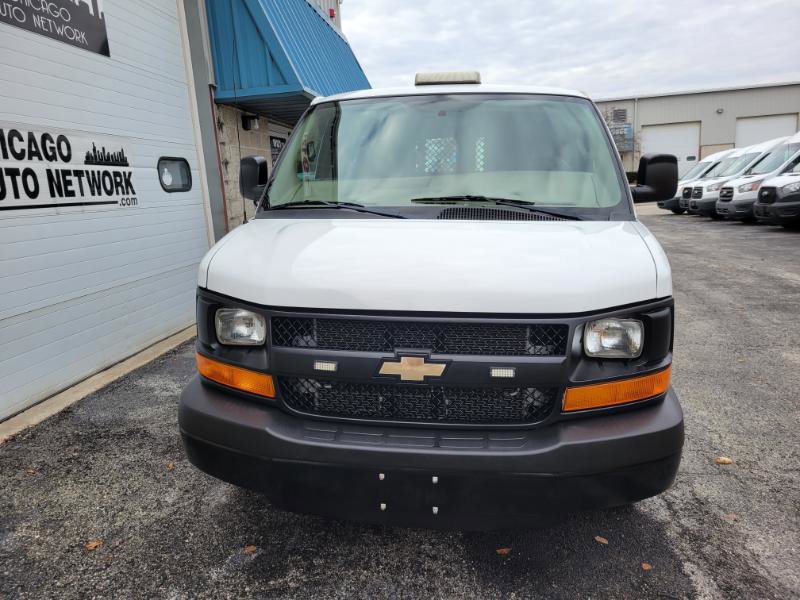 Used 2016 Chevrolet Express 2500 image 2