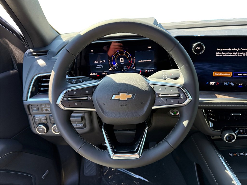 New 2026 Chevrolet Suburban Premier image 12
