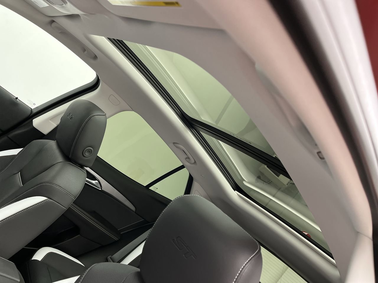 New 2026 Buick Envision Sport Touring AWD/4WD image 7