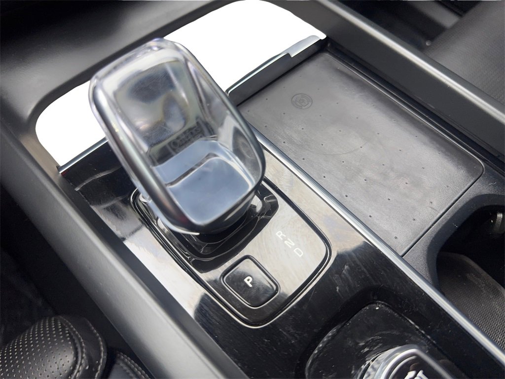 Used 2022 Volvo XC60 B5 Inscription w/ Protection Package Premier image 69