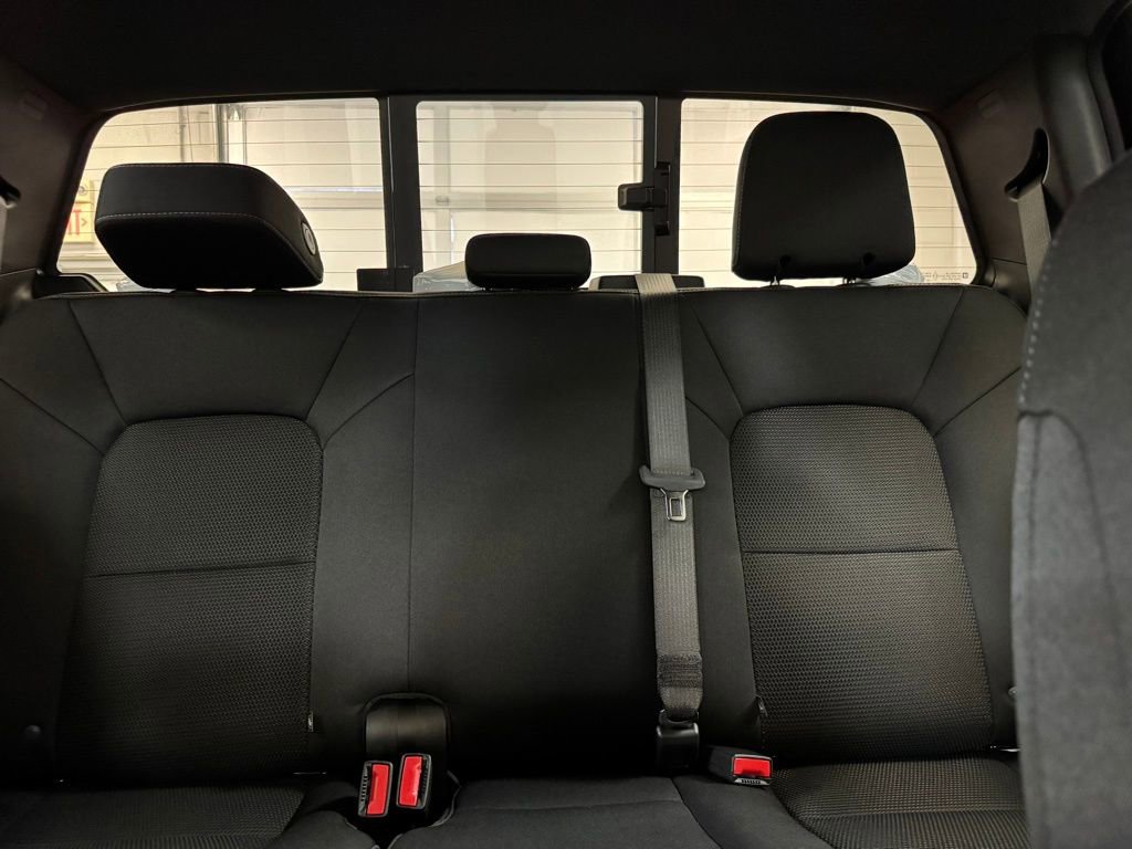 New 2026 GMC Canyon Elevation w/ Convenience Package image 15