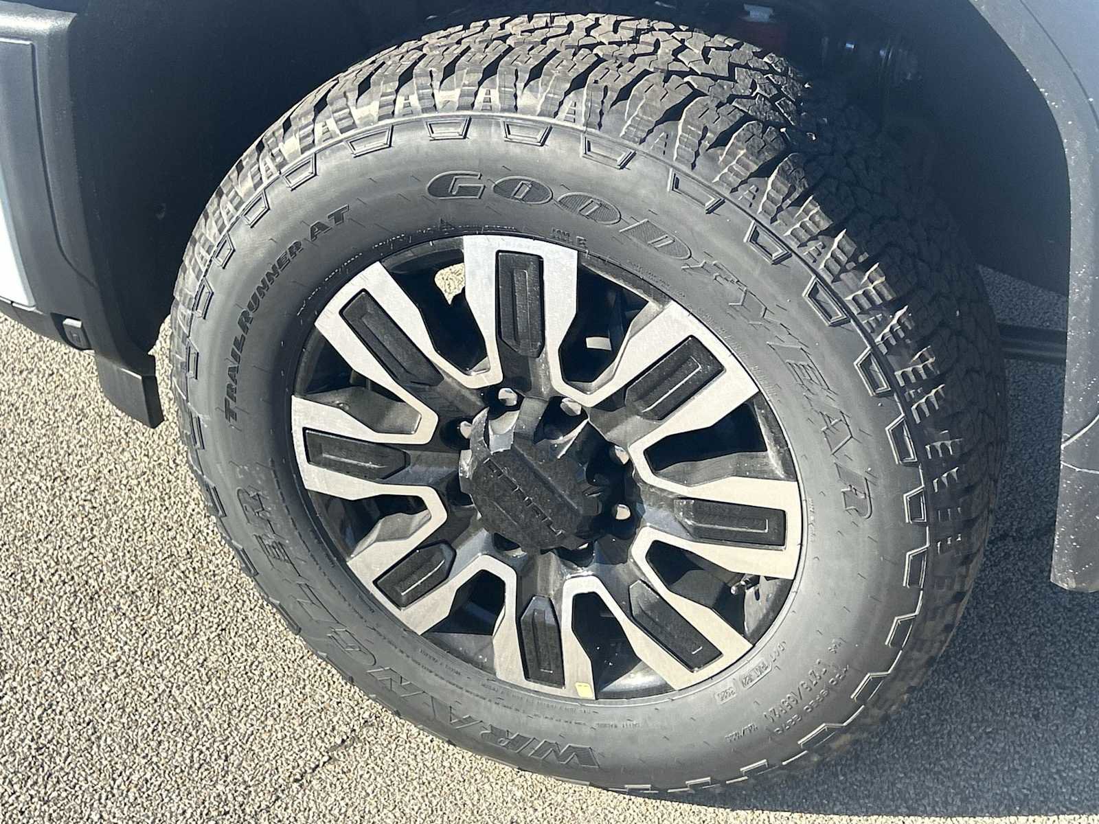 New 2026 GMC Sierra 2500 Denali Ultimate image 33