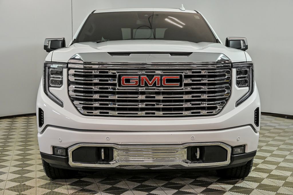 Used 2024 GMC Sierra 1500 Denali AWD/4WD image 4