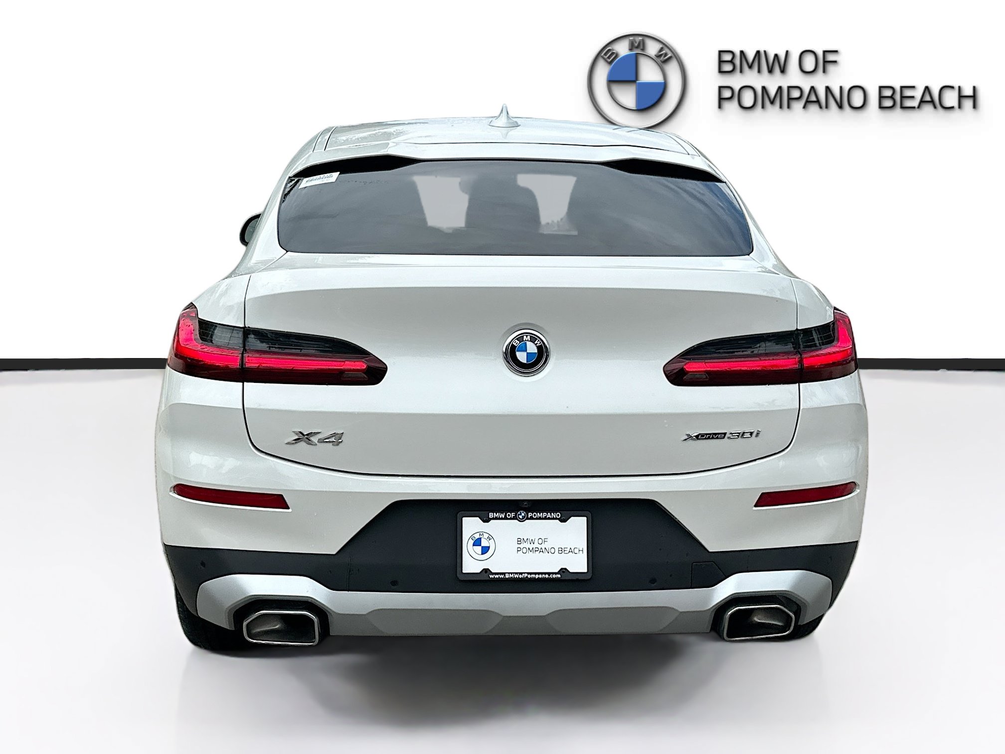 Used 2023 BMW X4 xDrive30i AWD/4WD image 6